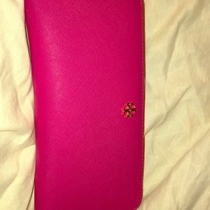 Tory Burch wallet